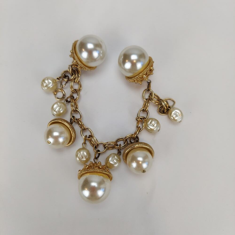 Vintage 50's 60's Charm Faux Pearl Crown Acorn Art Deco Gold Tone Bracelet 7.5"